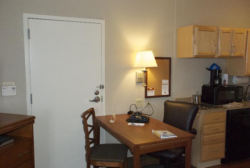 Candlewood Suites Bordentown-Trenton By Ihg Екстер'єр фото