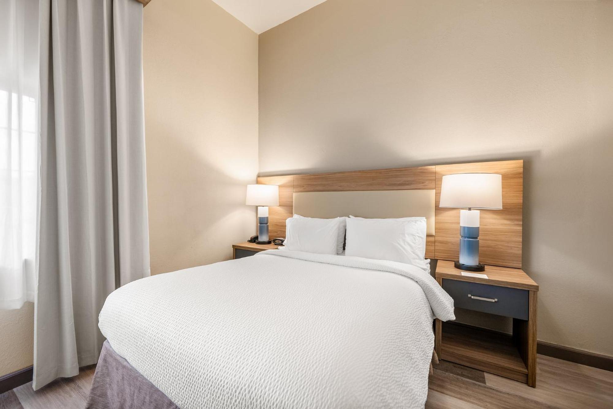 Candlewood Suites Bordentown-Trenton By Ihg Екстер'єр фото