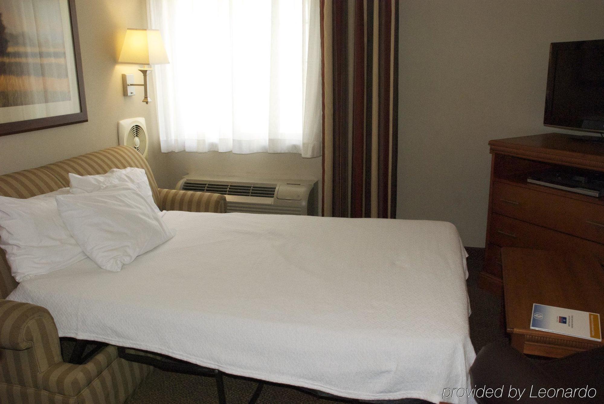 Candlewood Suites Bordentown-Trenton, An Ihg Hotel Екстер'єр фото